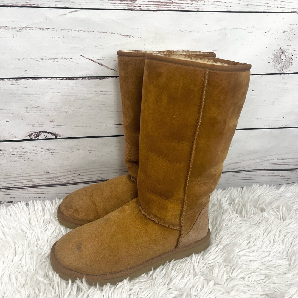 UGG Classic Tall Chestnut Shearling Boots Size 9 - Picture 4 of 16